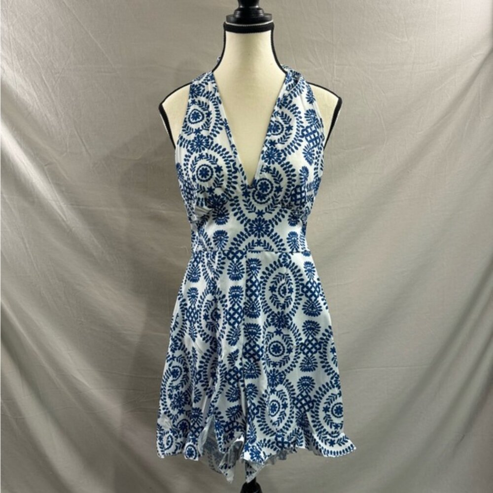 LAST ONE 🔥 Blue Printed Halter Neck Tie Romper - Picture 8 of 8